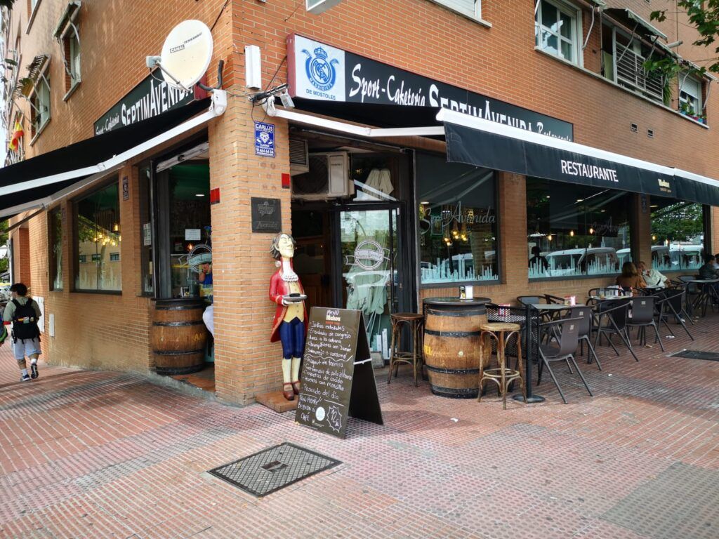 imagen Exterior restaurante septima avenida mostoles 4